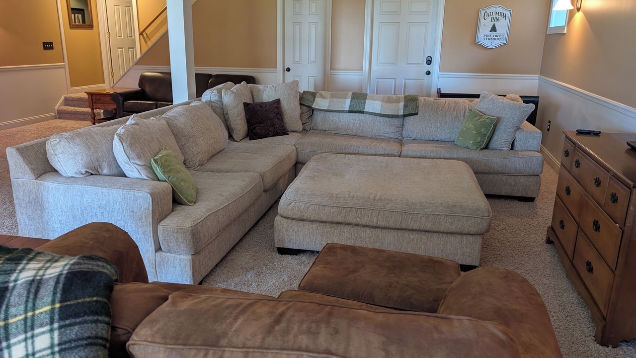 Photo of Bedroom in Peach Glen