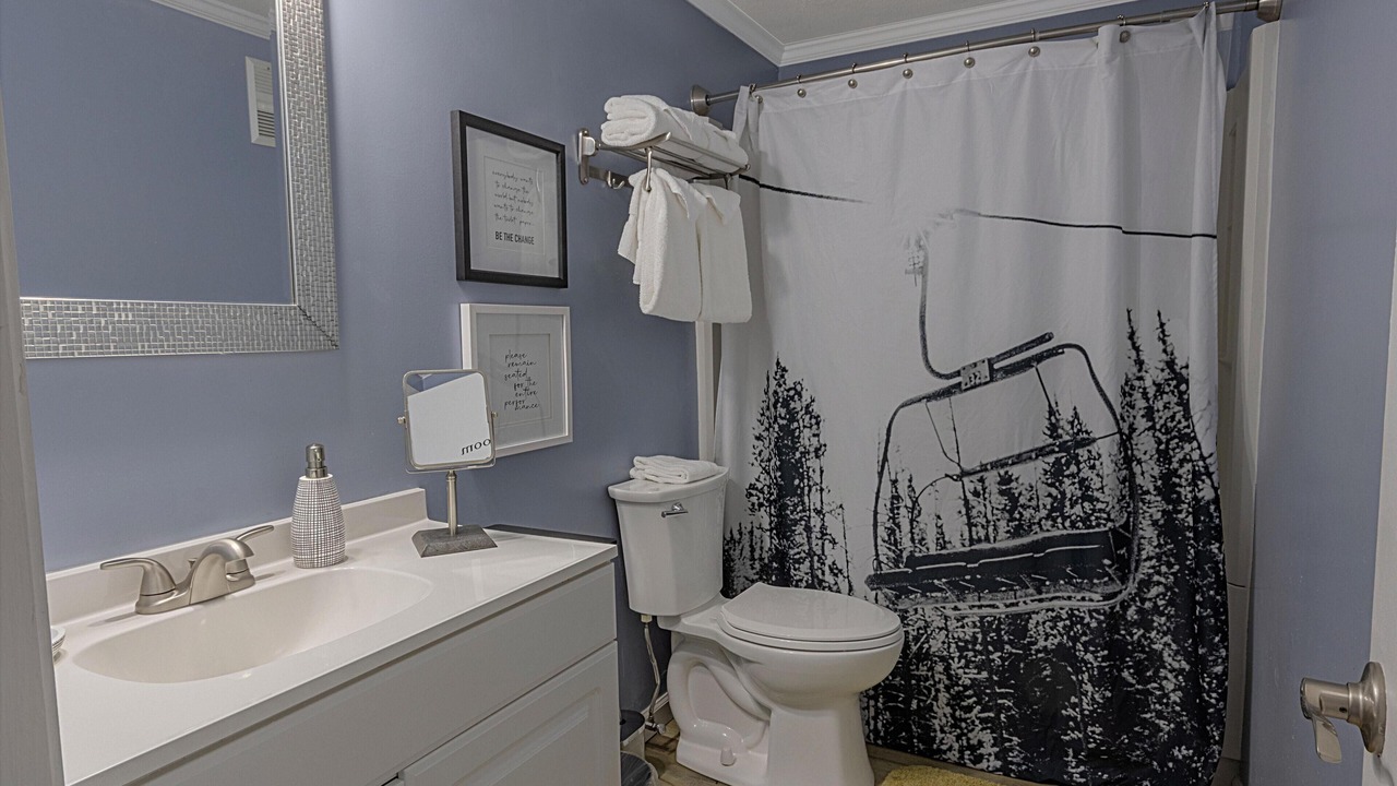 Photo of Bathroom in Edray