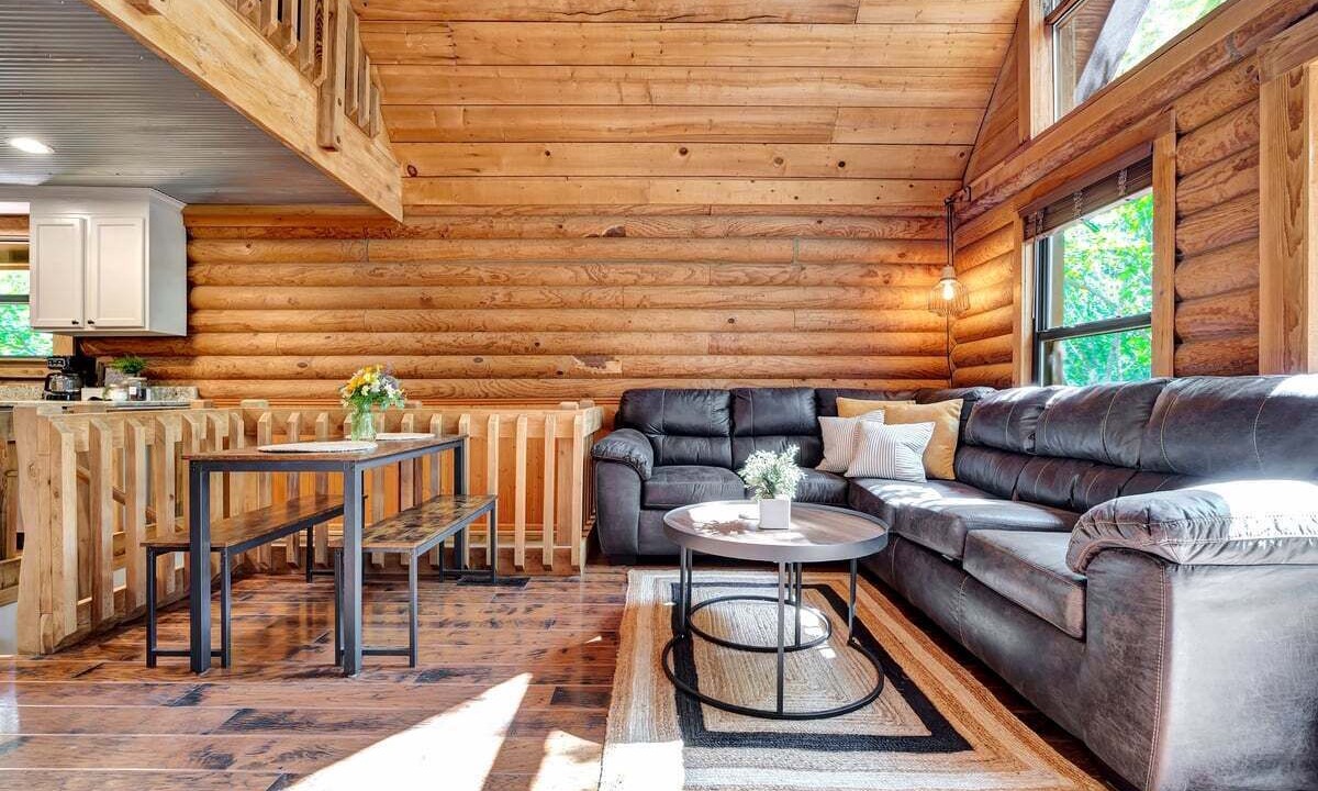 Photo of Livingroom in Beaver Shores