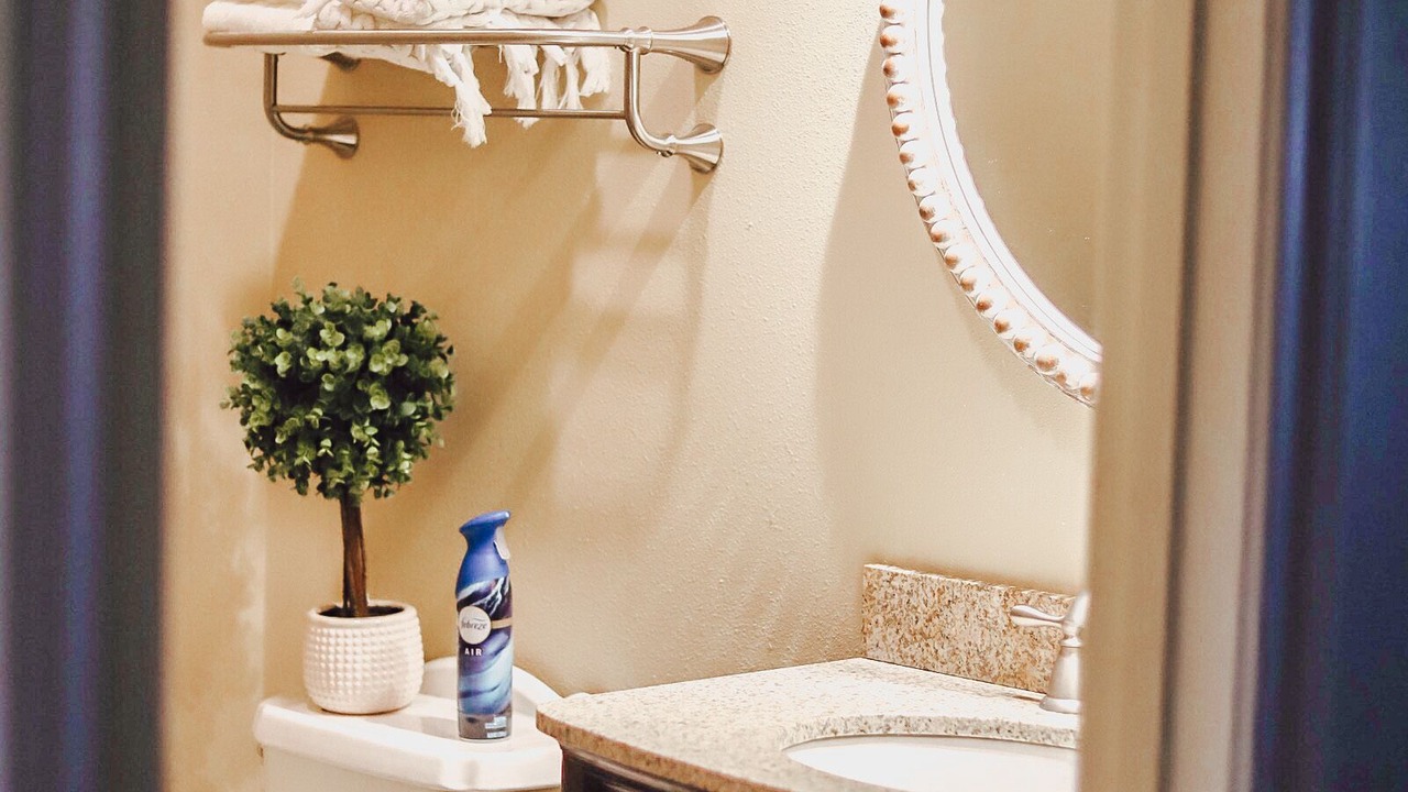 Photo of Bathroom in Brookeland