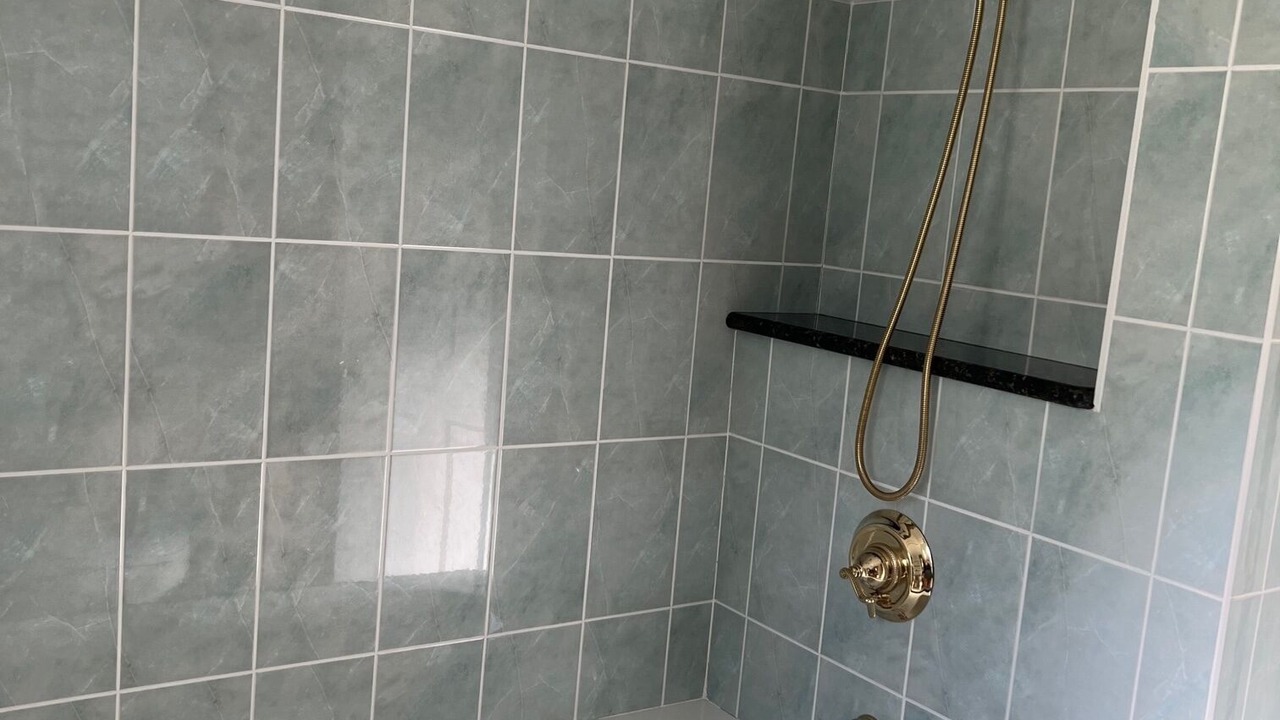 Photo of Bathroom in Lewiston