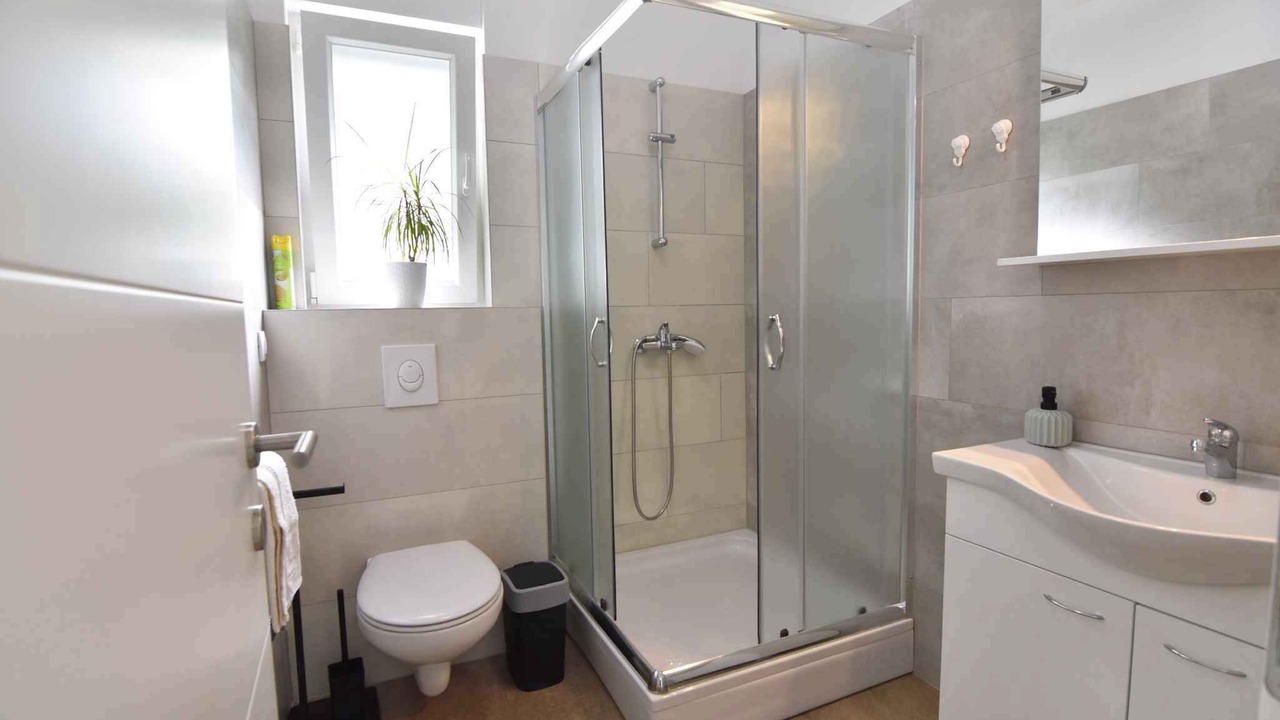 Photo of Bathroom in Radini