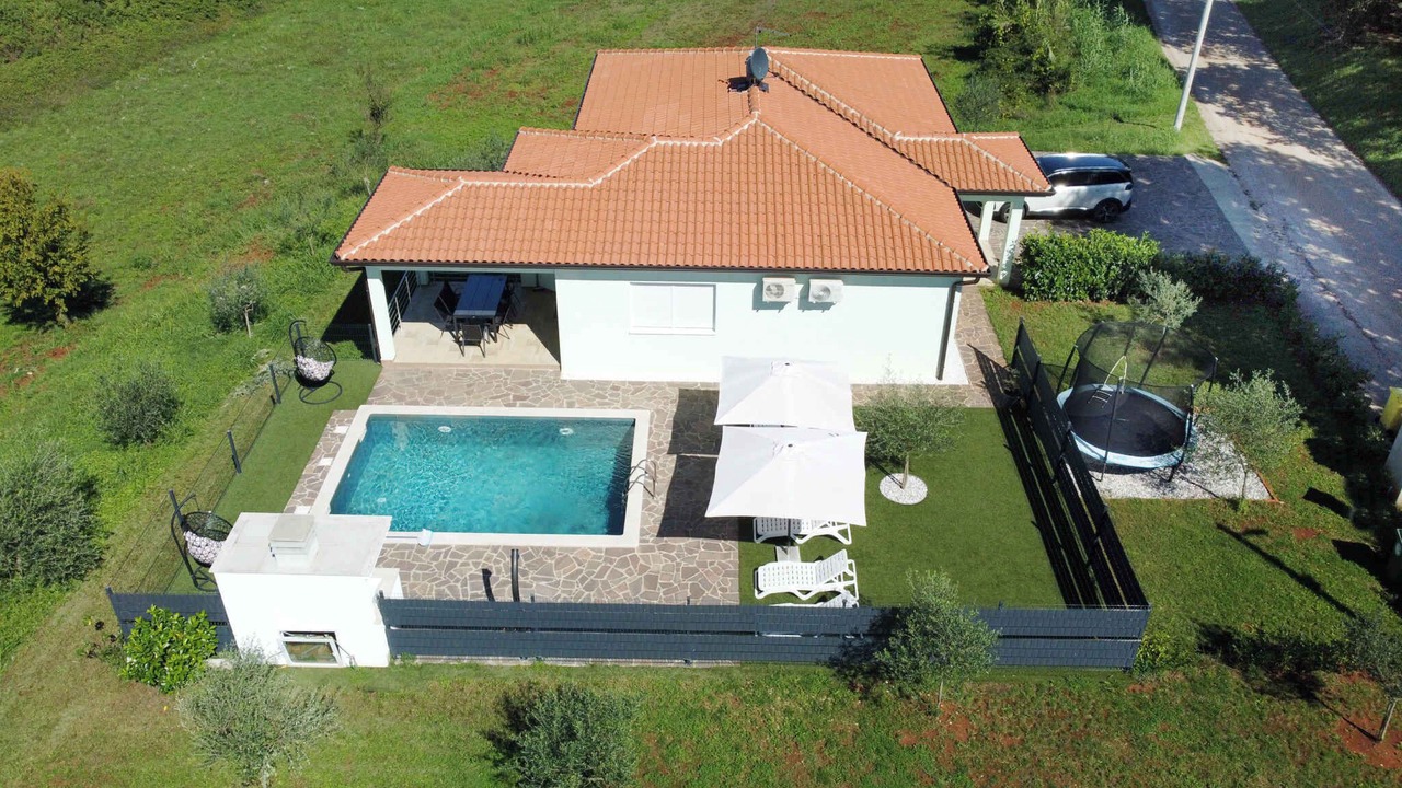 Photo of Outdoor in Radini