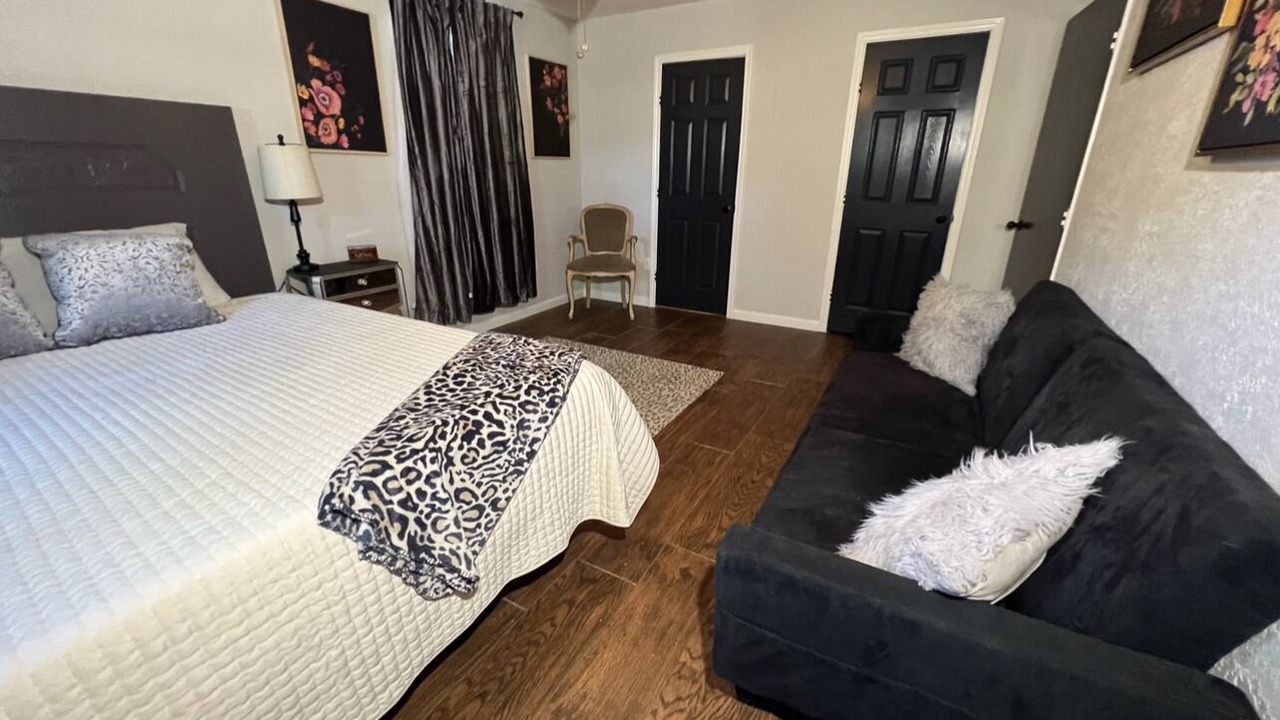 Photo of Bedroom in Myra