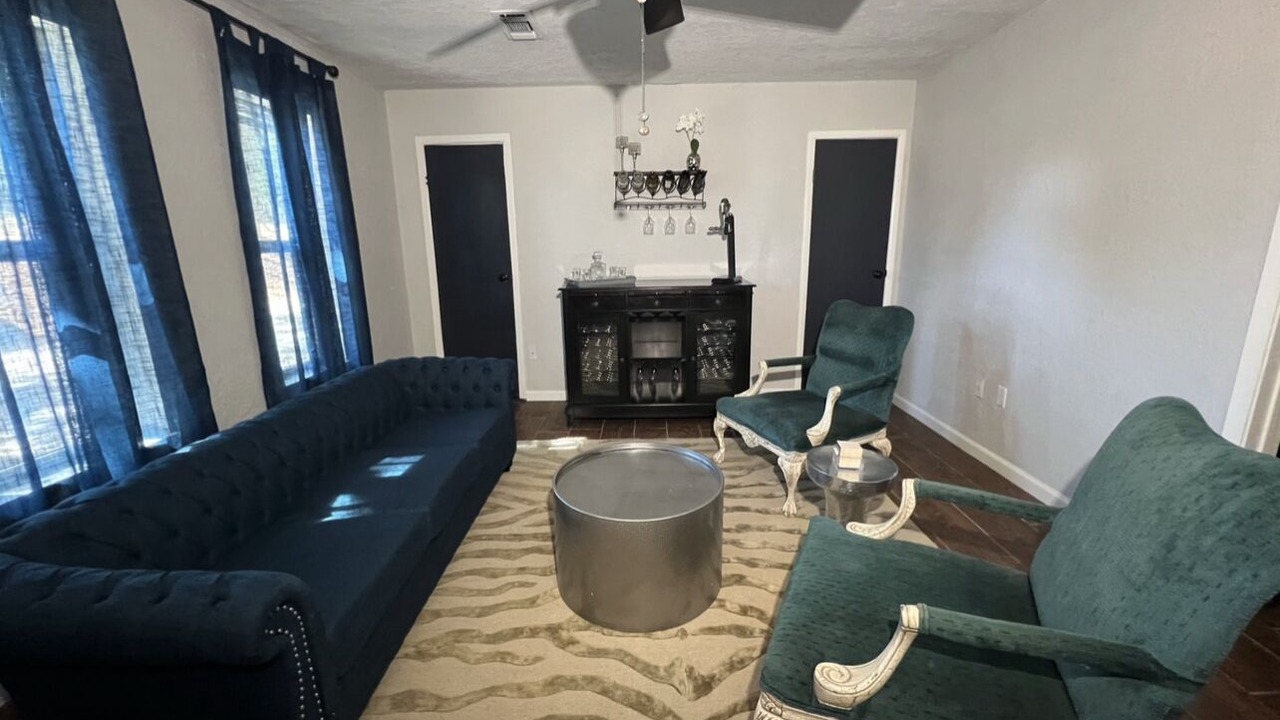 Photo of Livingroom in Myra