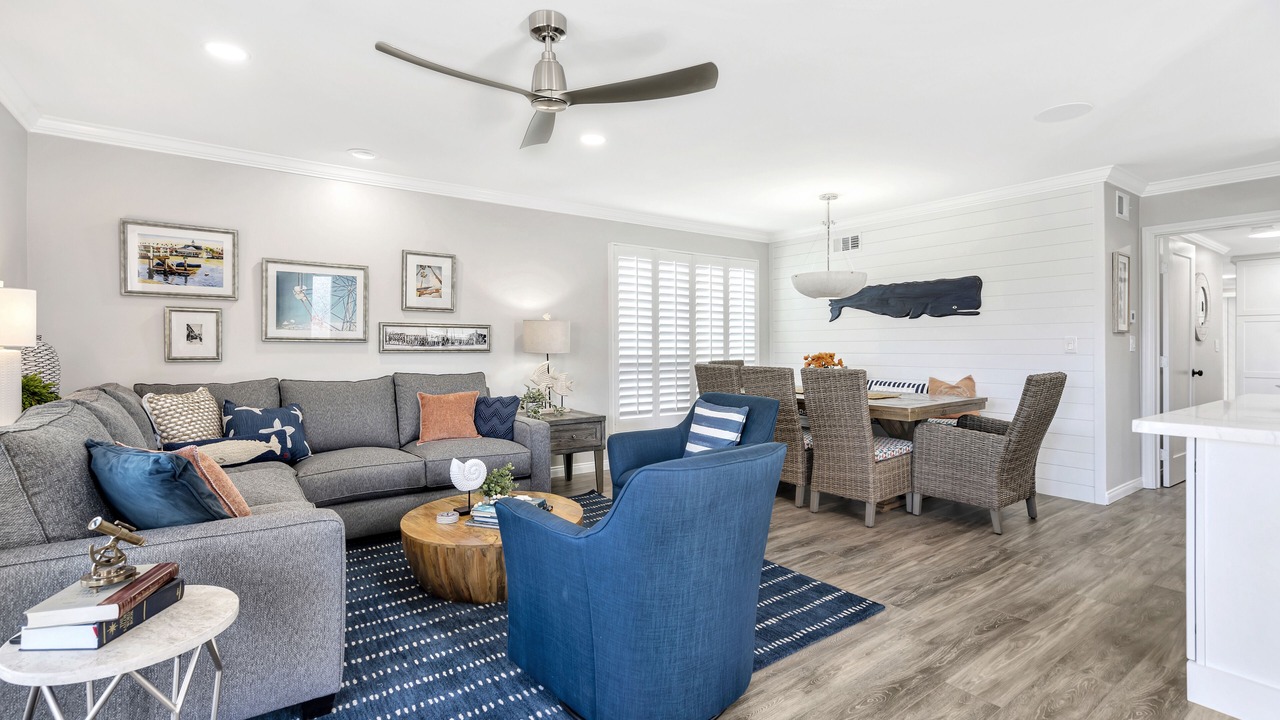 Photo of Livingroom in Balboa Island