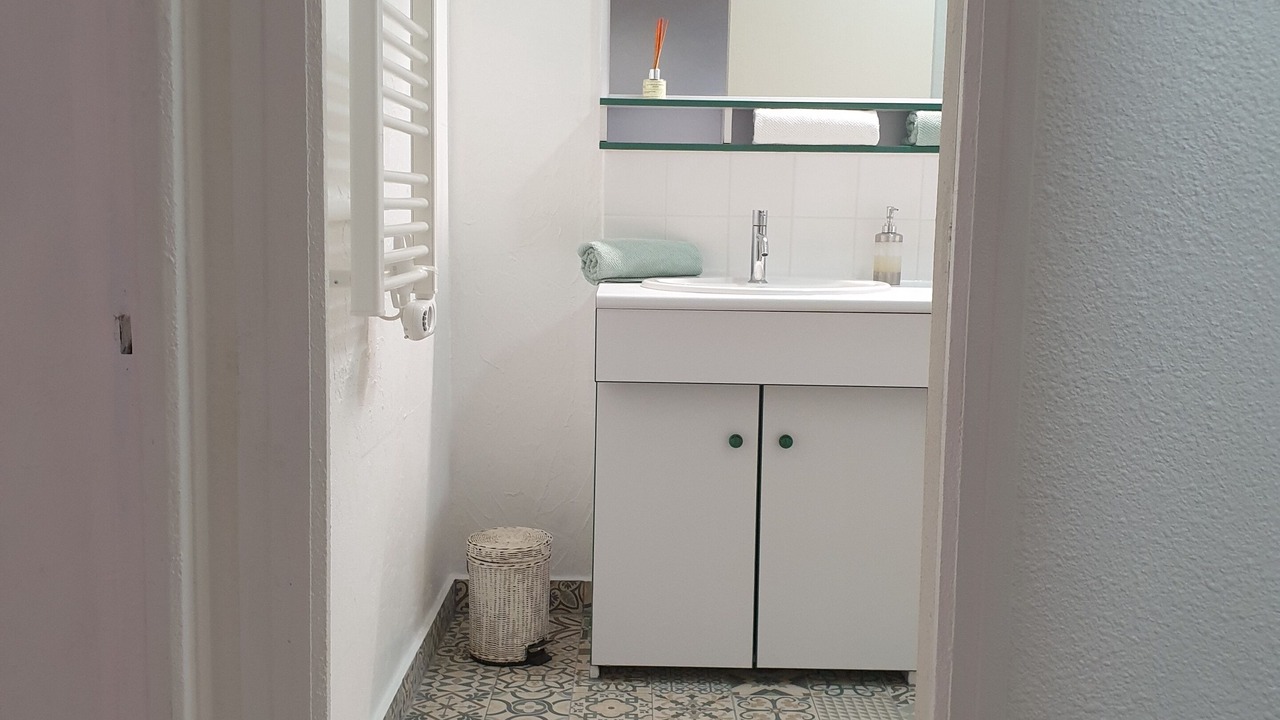 Photo of Bathroom in Saint-Hippolyte