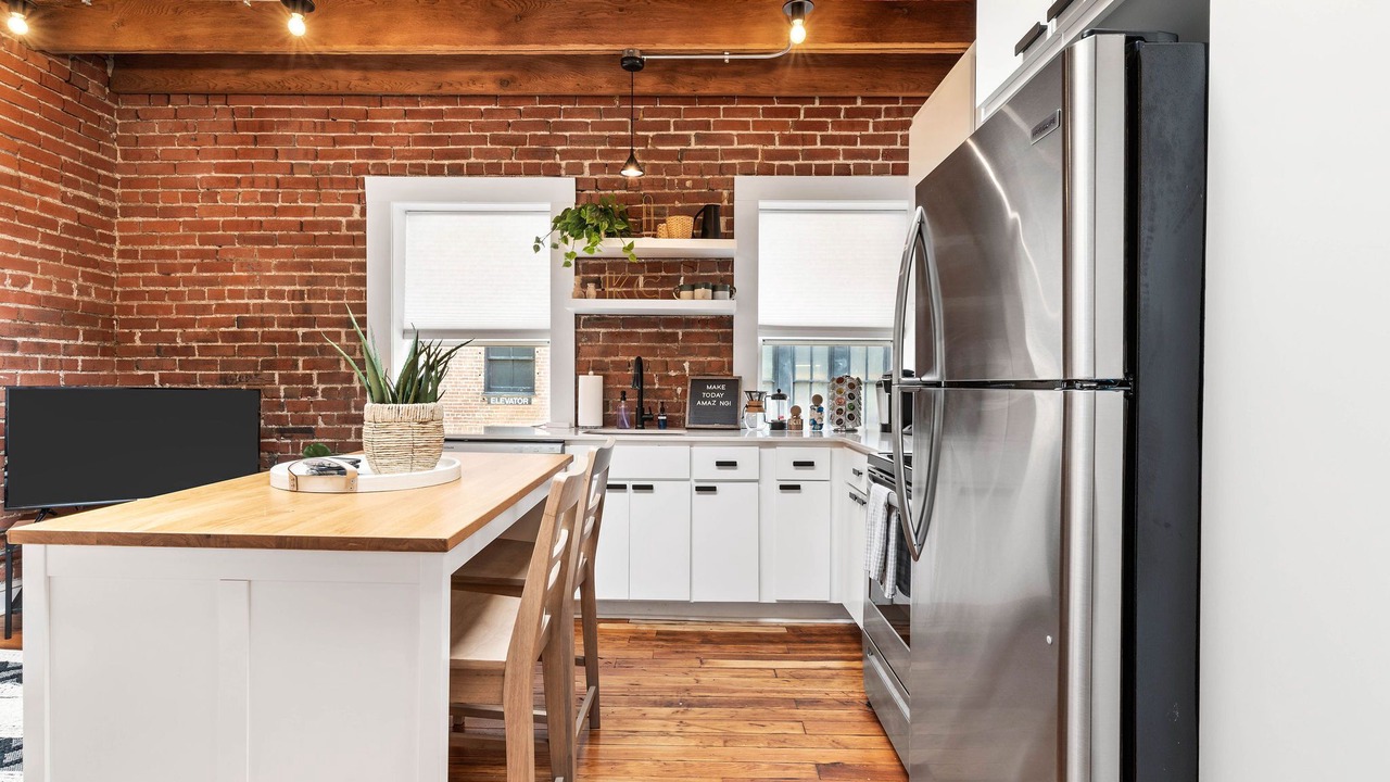 Photo of Kitchen in Crossroads Arts District