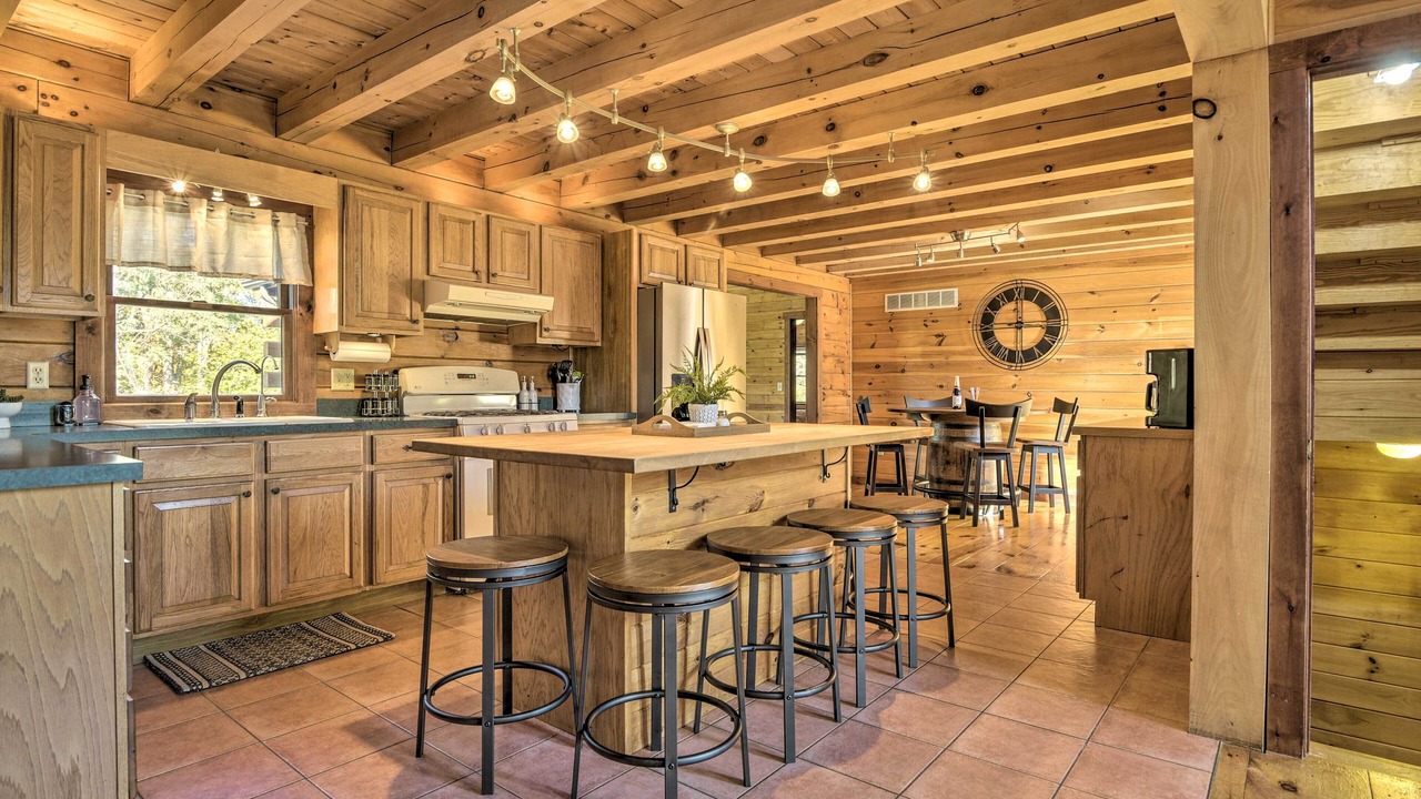 Photo of Others in Mount Joy