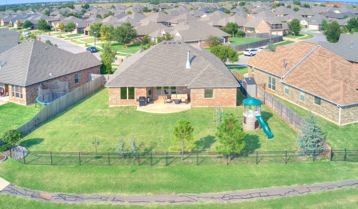 Photo of Others in Edmond