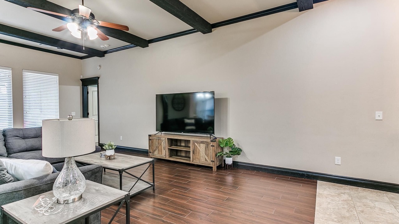 Photo of Livingroom in Edmond