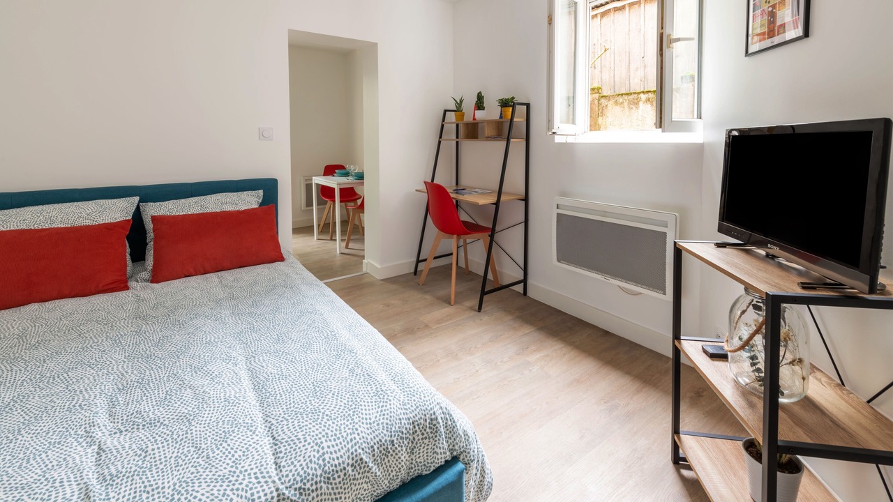 Photo of Bedroom in Saint-Helier