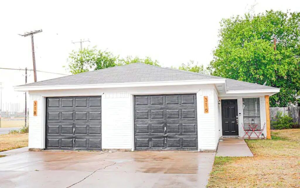 Photo of Outdoor in Crowley