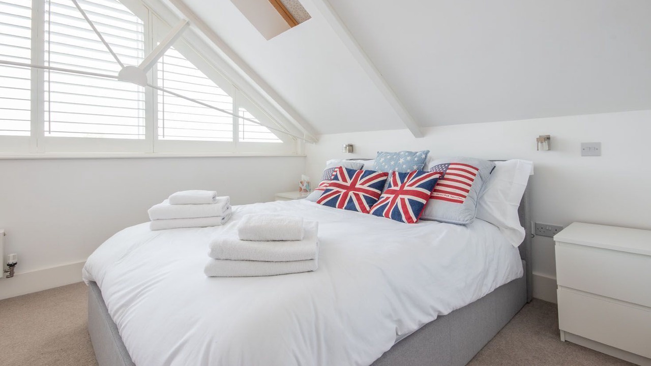 Photo of Bedroom in Malmesbury