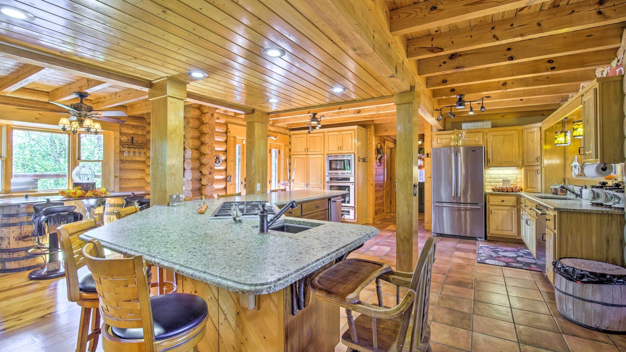 Photo of Kitchen in Calhoun