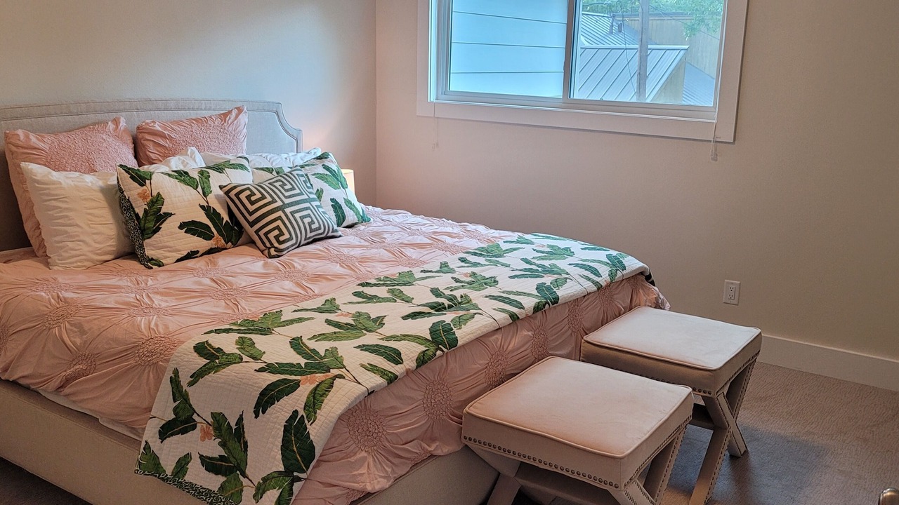 Photo of Bedroom in Memorial
