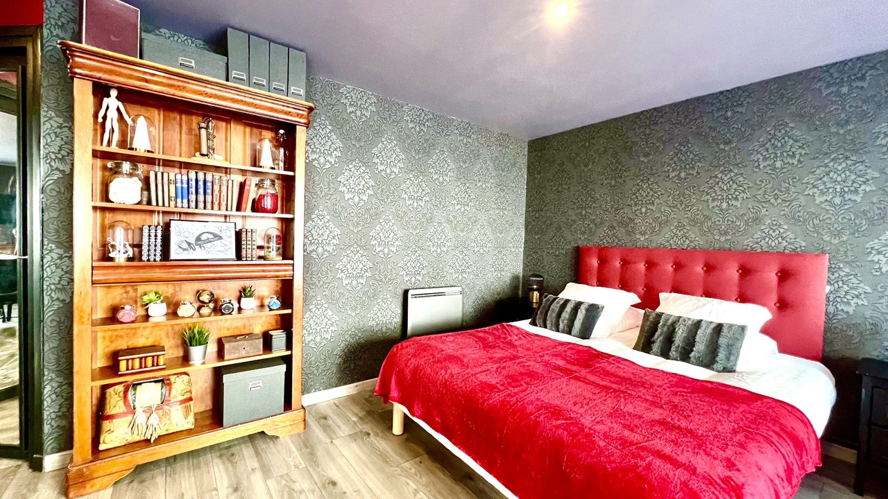 Photo of Bedroom in Calais City Center
