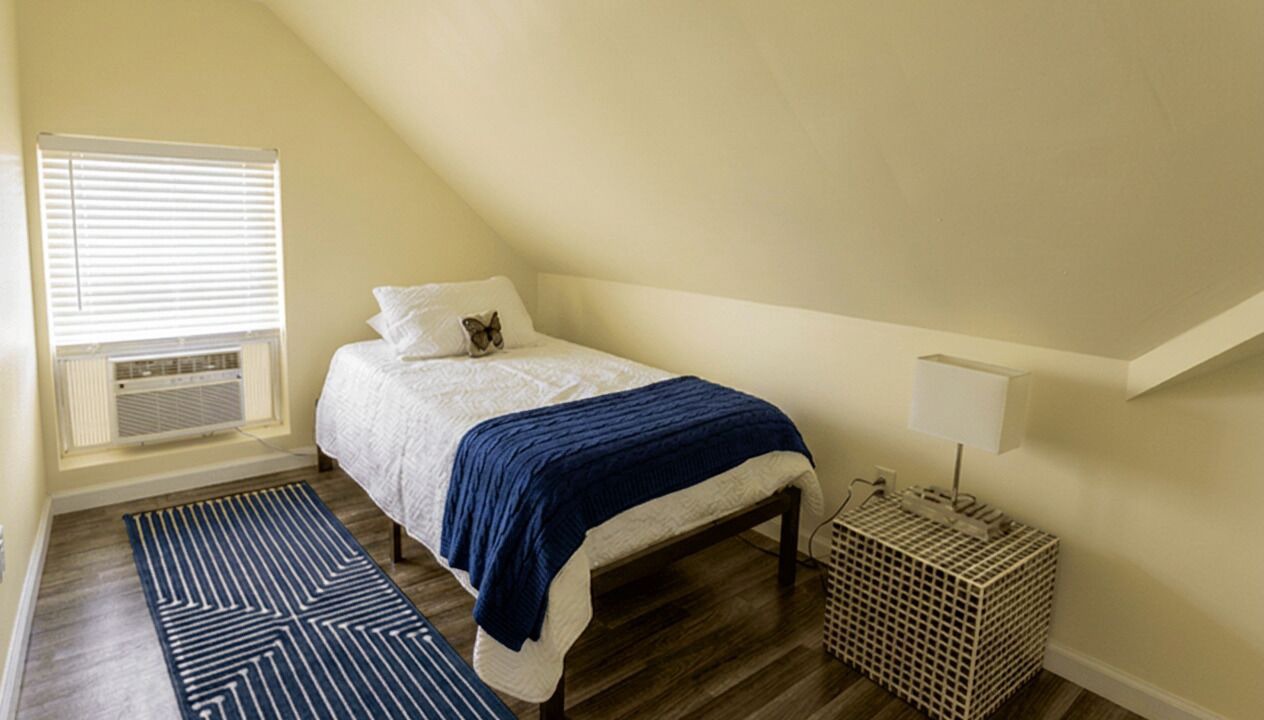 Photo of Bedroom in Tyler Park