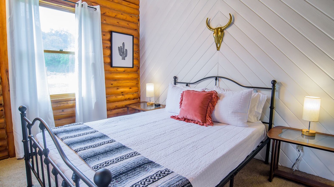 Photo of Bedroom in Seguin