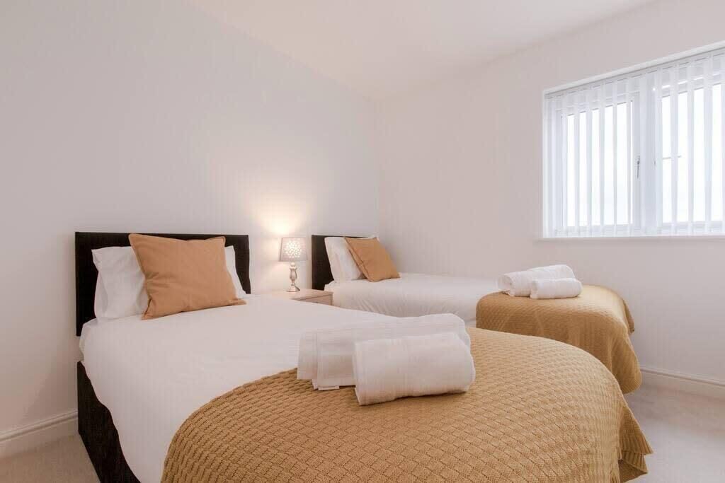 Photo of Bedroom in Langley Marish