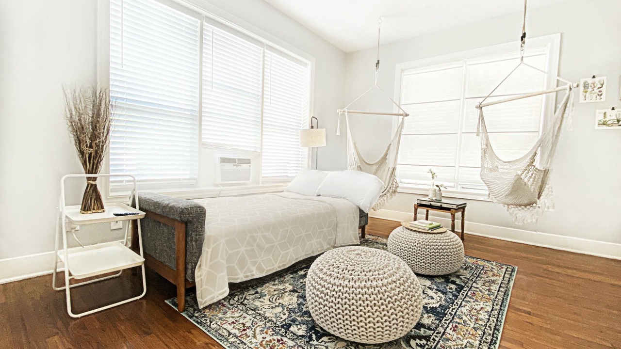 Photo of Bedroom in Lower Greenville