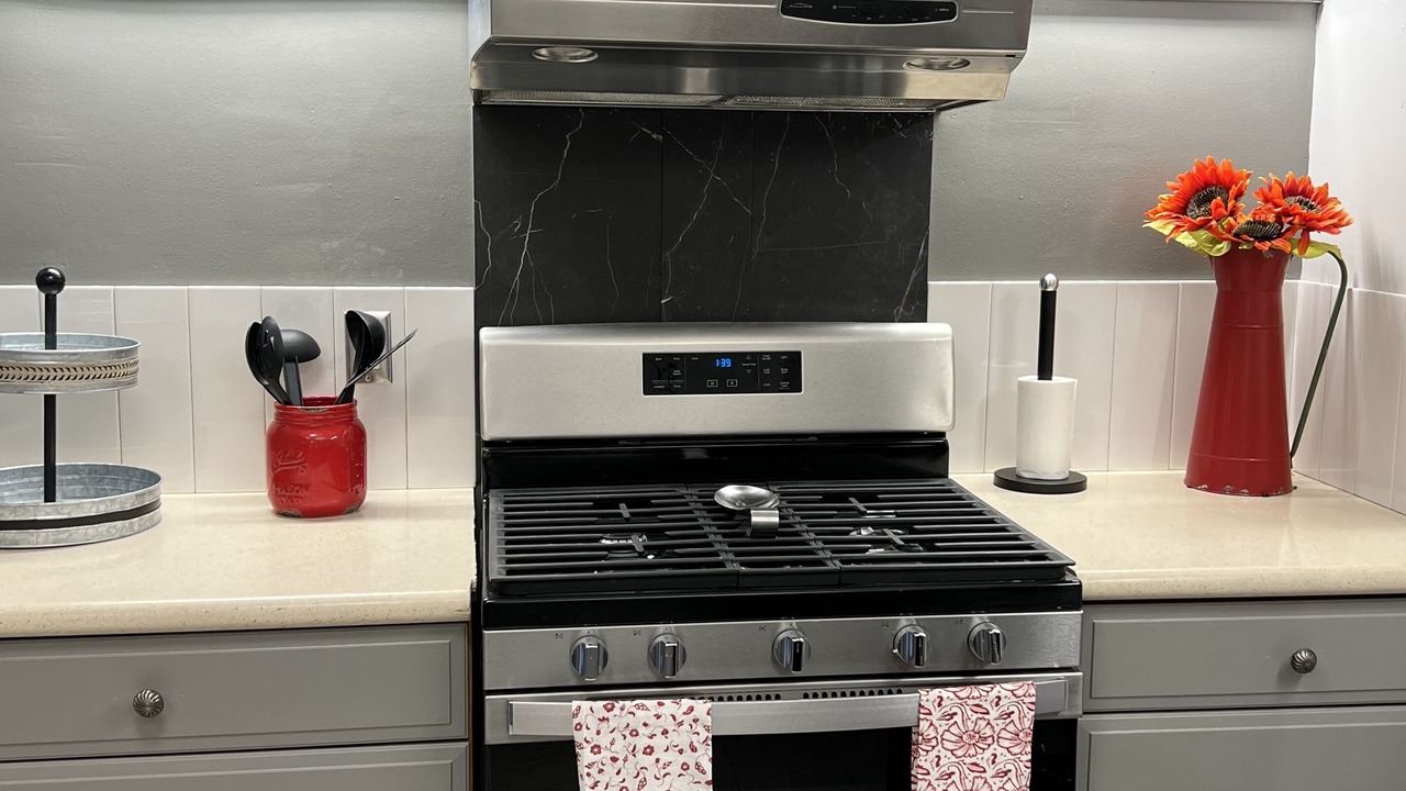 Photo of Kitchen in Booker T. Washington