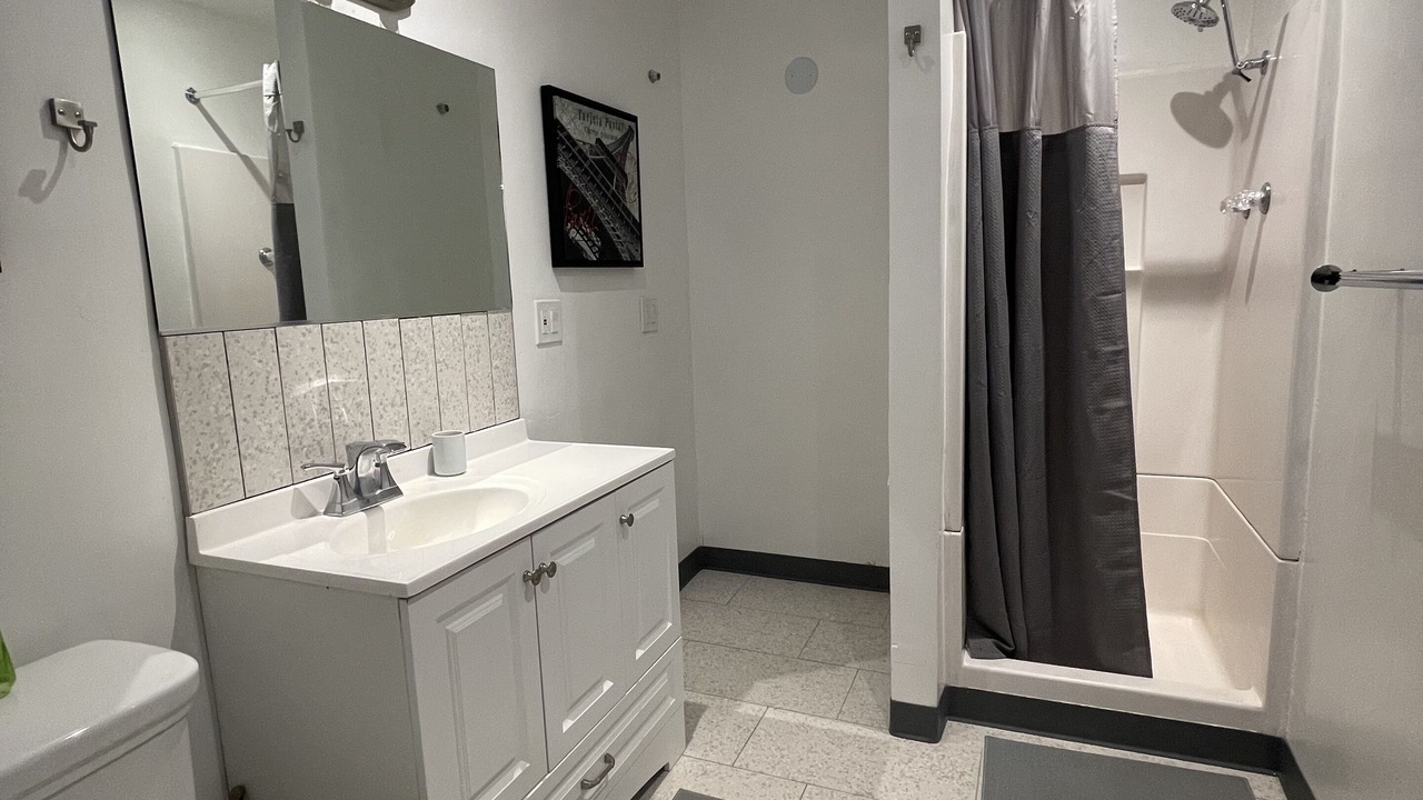 Photo of Bathroom in Booker T. Washington