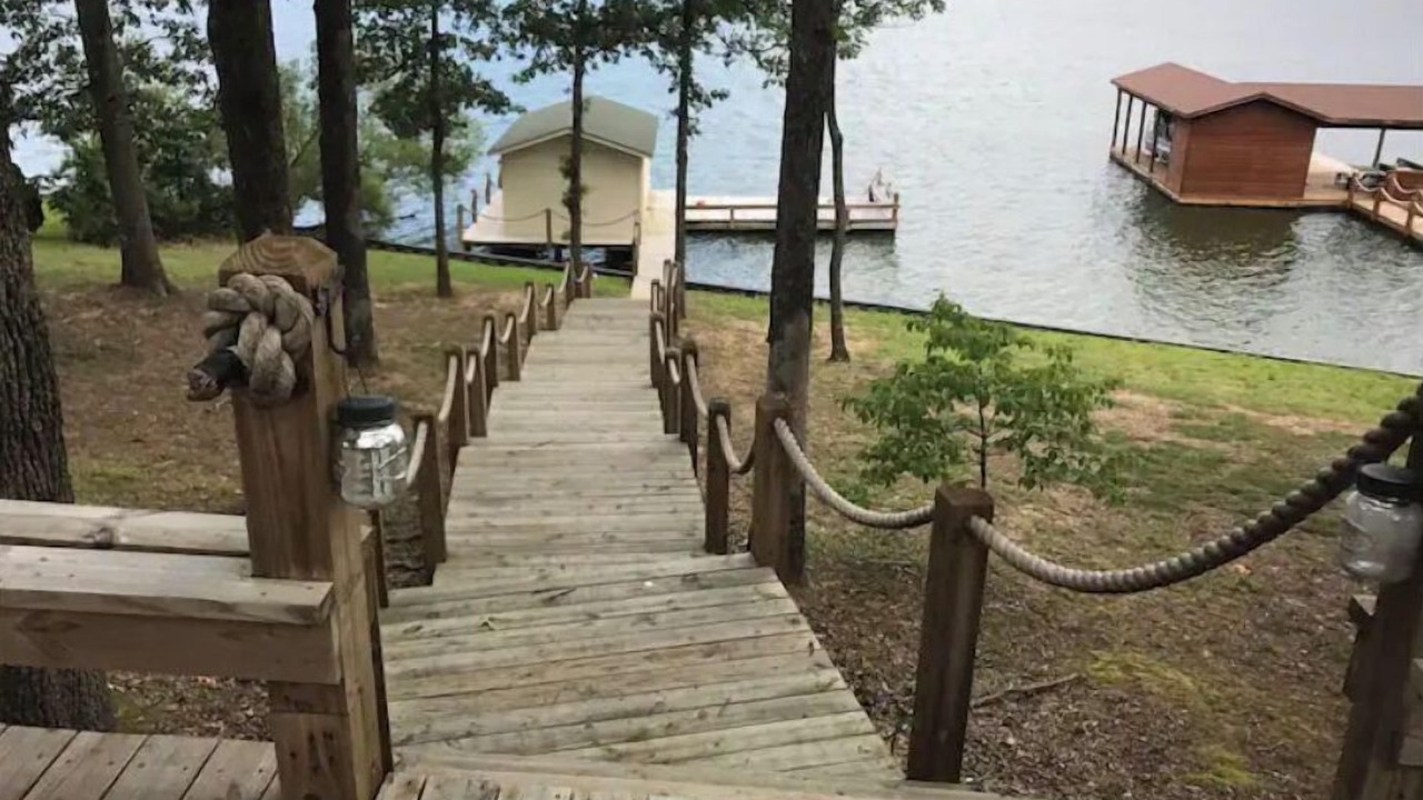 Photo of Outdoor in Dogwood