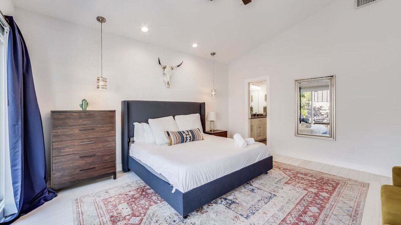 Photo of Bedroom in Rosewood