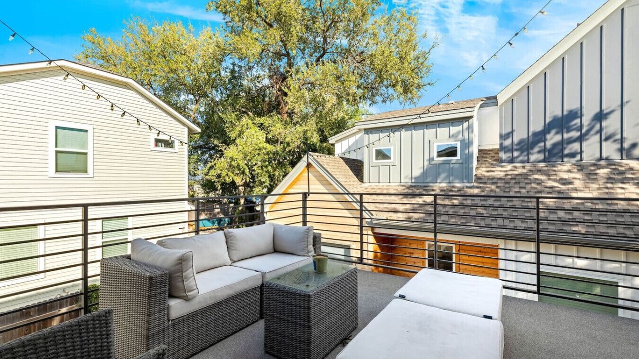 Photo of Patio Balcony in Rosewood