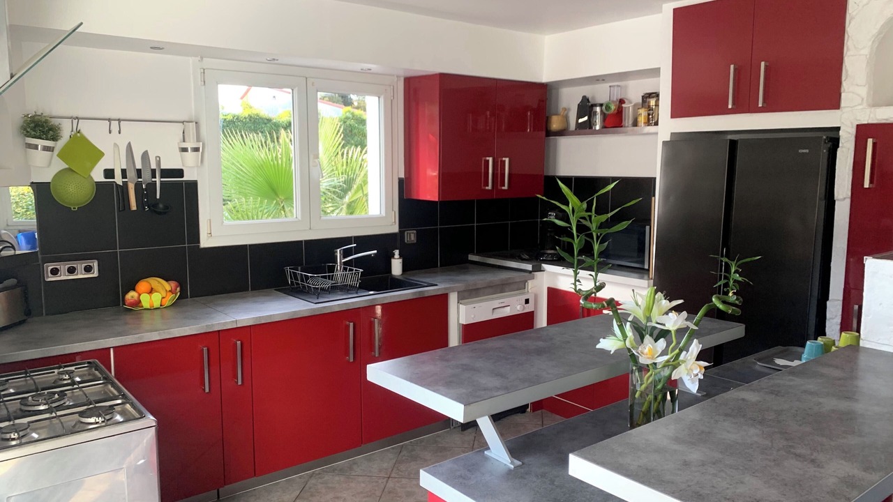 Photo of Kitchen in Palau-del-Vidre