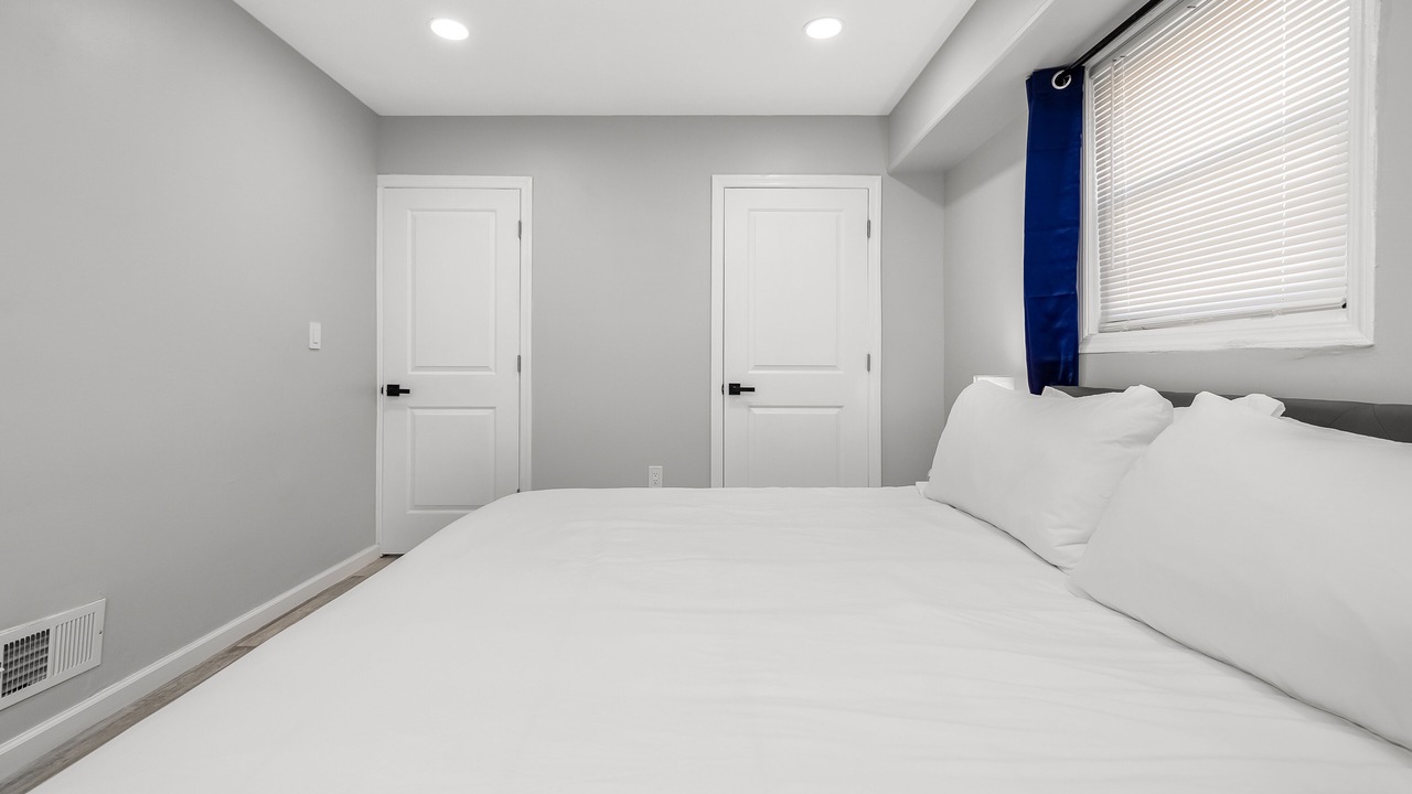 Photo of Bedroom in Bayonne