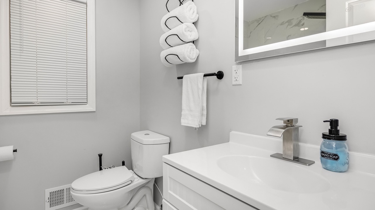 Photo of Bathroom in Bayonne