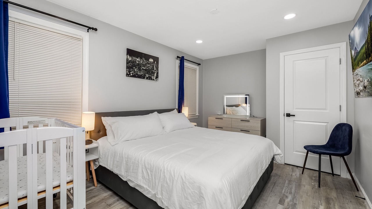 Photo of Bedroom in Bayonne