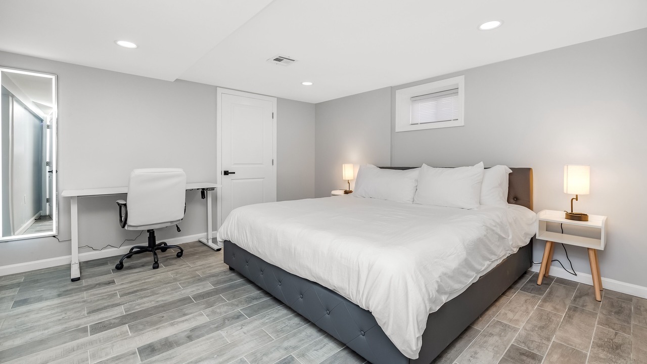 Photo of Bedroom in Bayonne