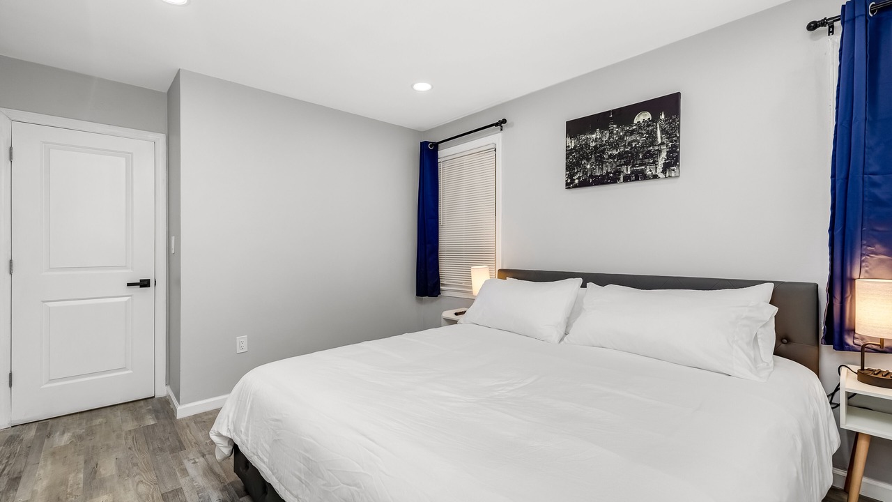 Photo of Bedroom in Bayonne