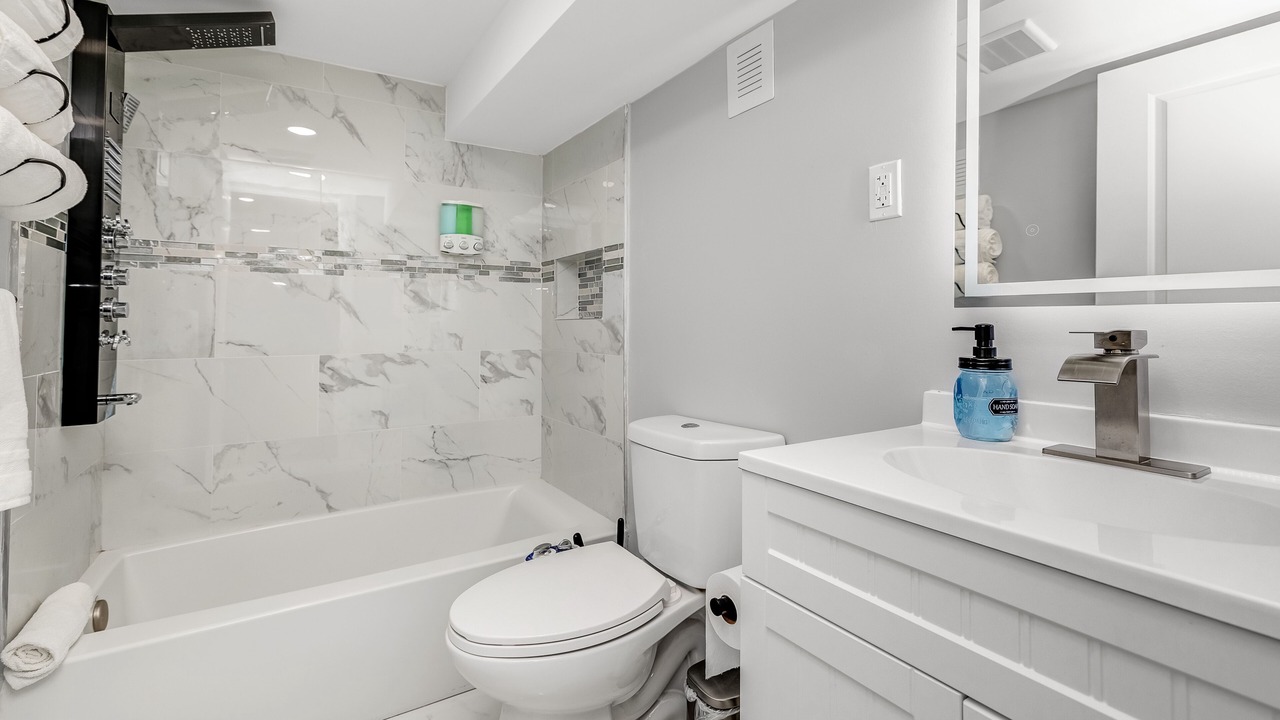 Photo of Bathroom in Bayonne
