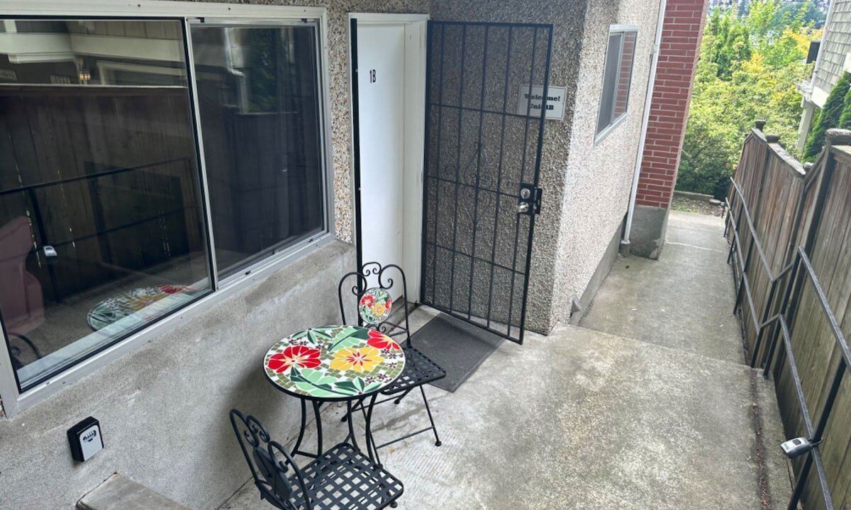 Photo of Patio Balcony in North Queen Anne