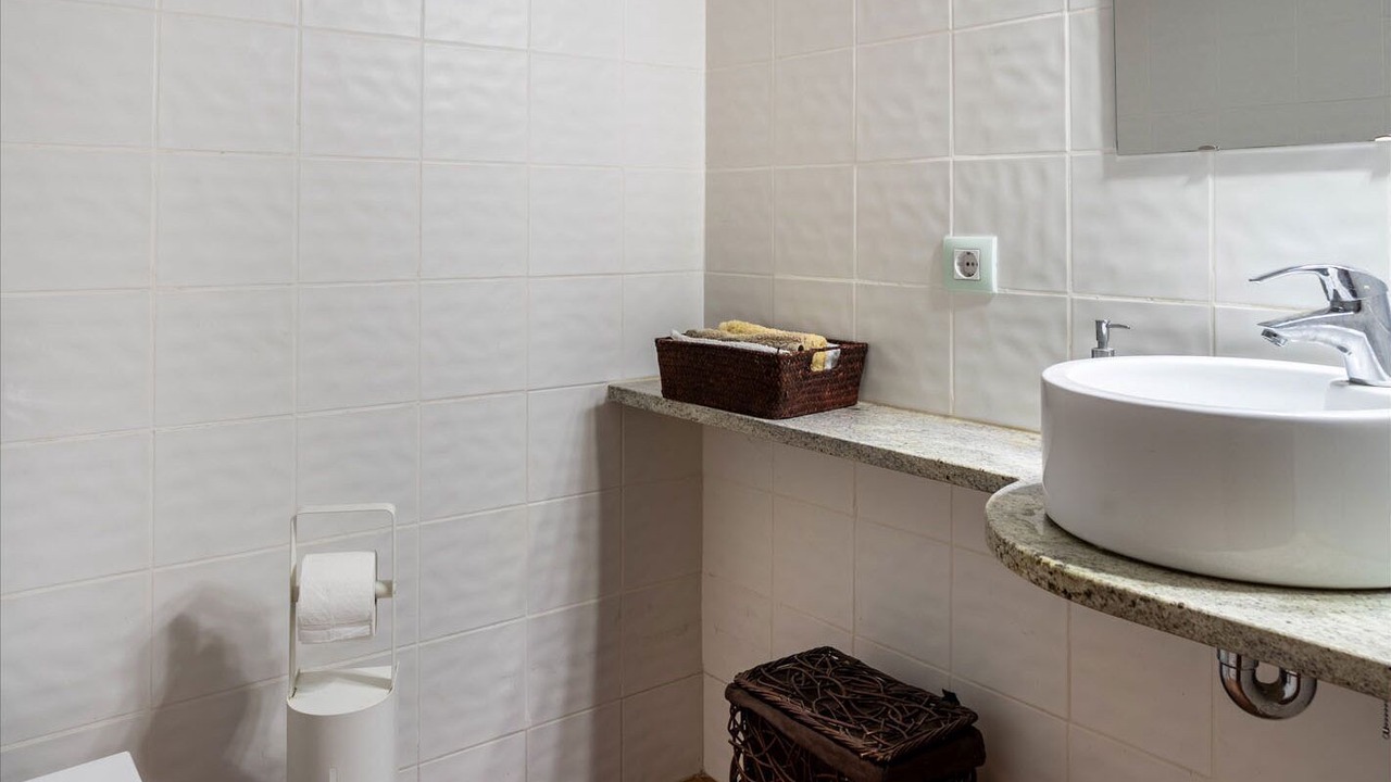 Photo of Bathroom in Pins