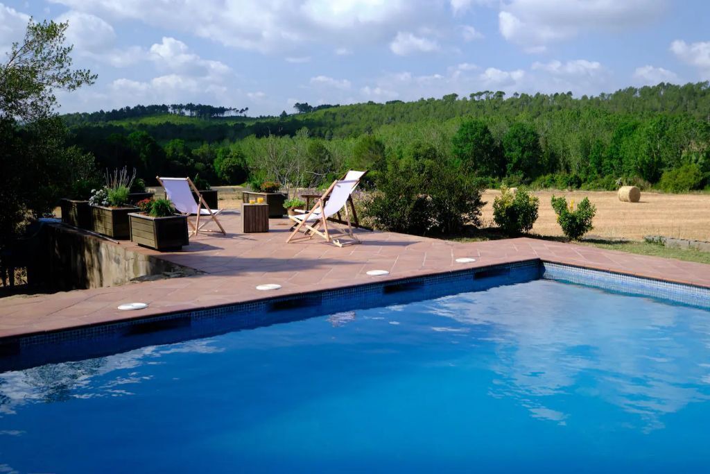 Photo of Outdoor in Pins