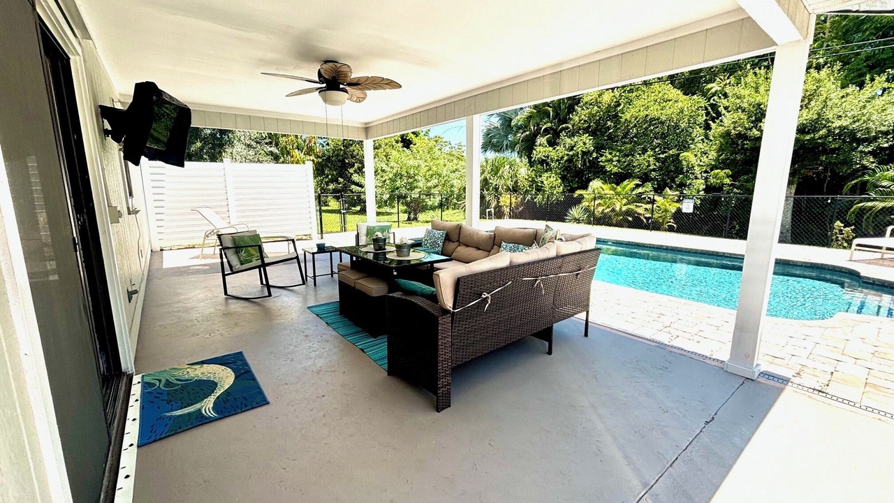 Photo of Patio Balcony in Sebastian Highlands