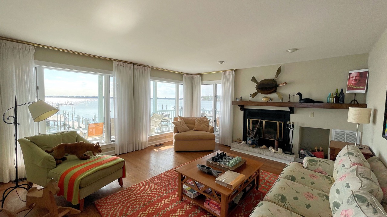 Photo of Livingroom in Chincoteague