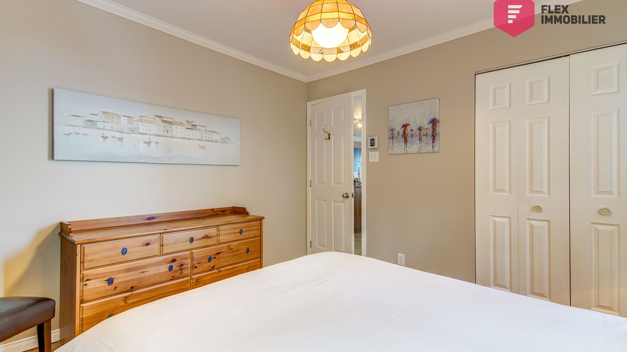Photo of Bedroom in Saint-Denis-de-Brompton