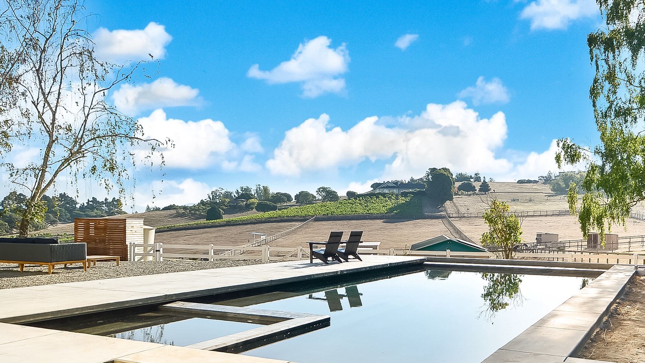Photo of Outdoor in Freestone