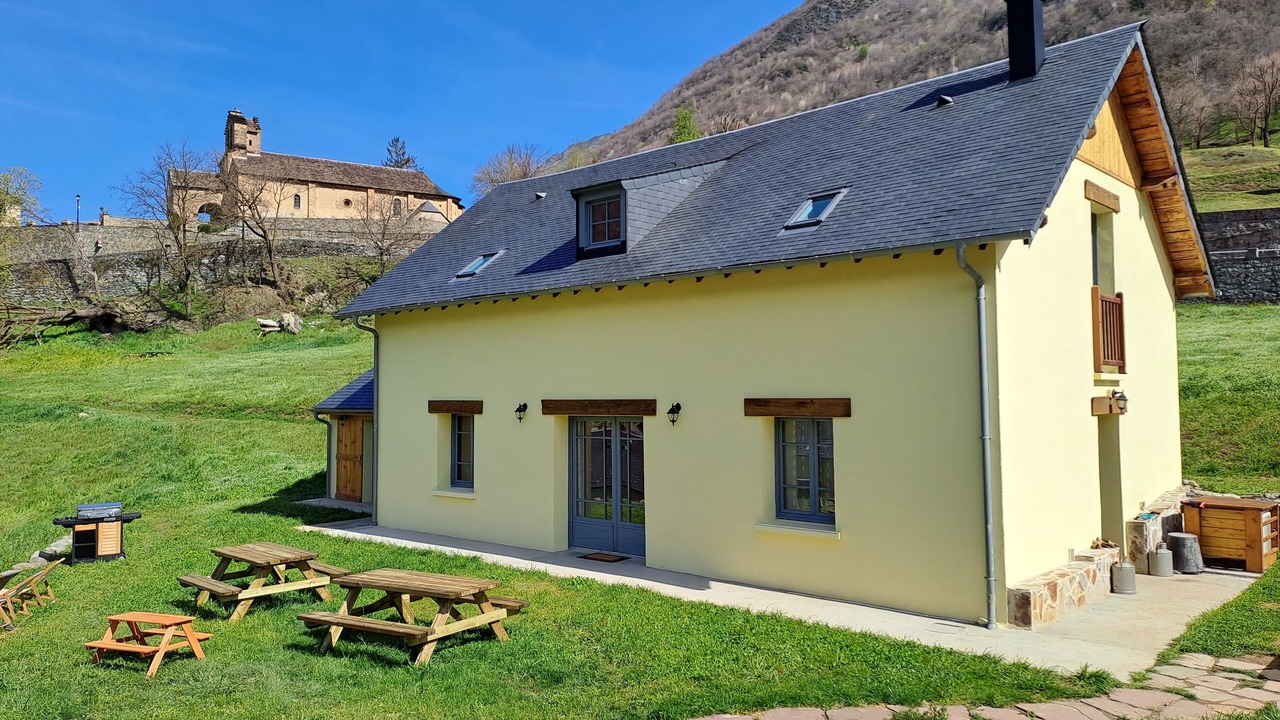 Photo of Outdoor in Esquieze-Sere