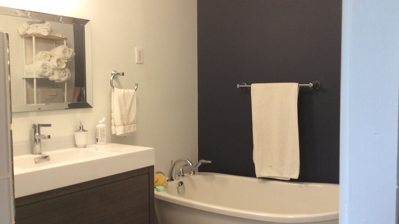 Photo of Bathroom in West End