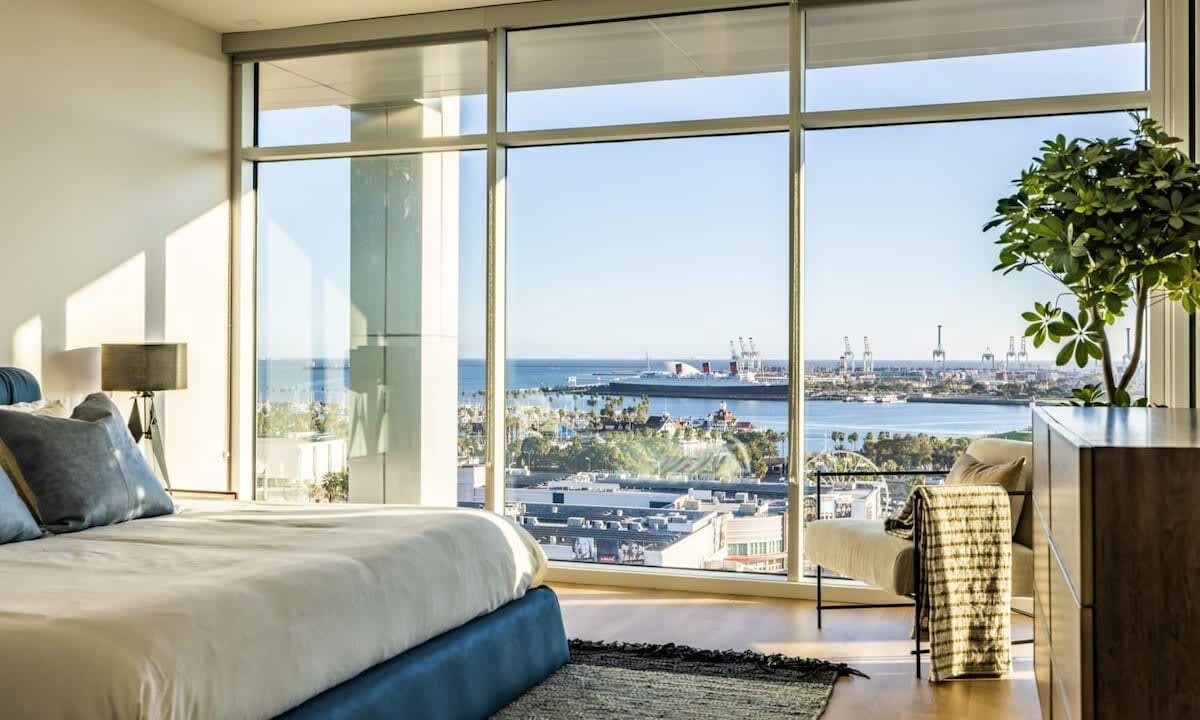 Photo of Bedroom in Waterfront
