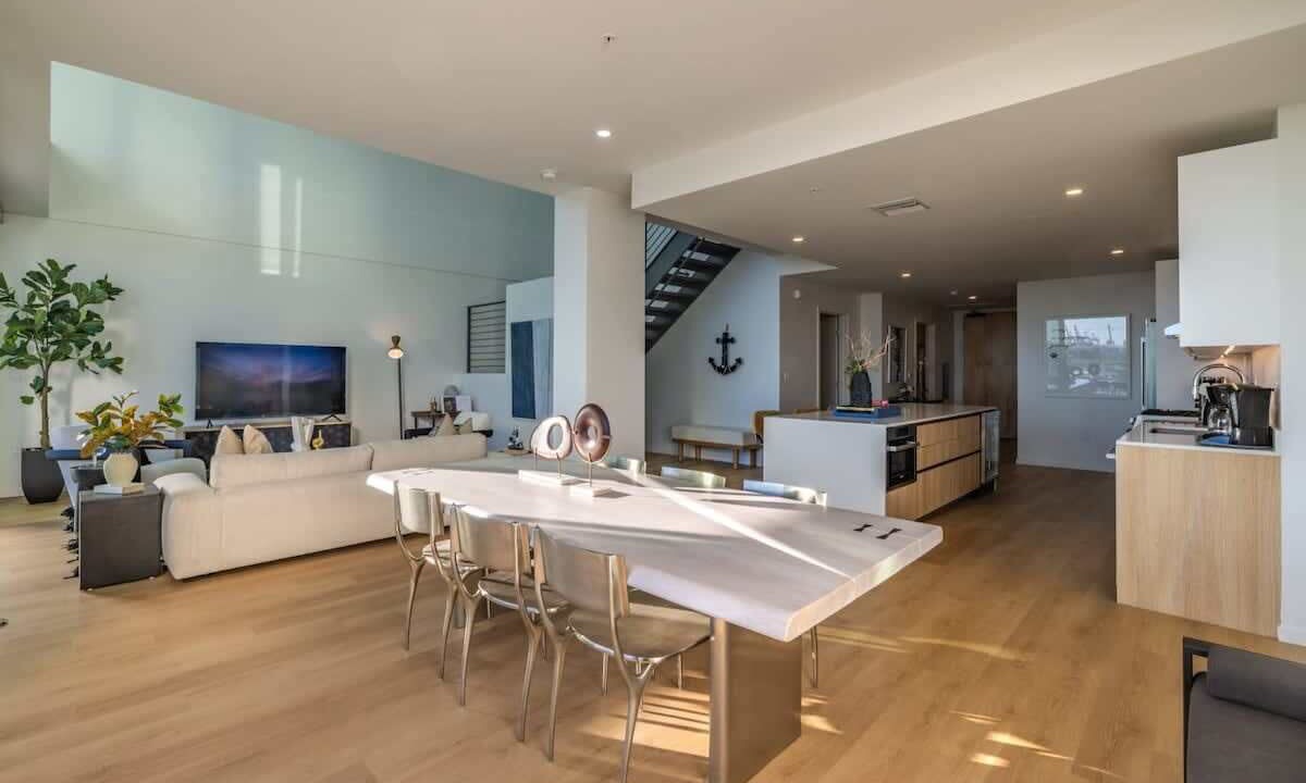 Photo of Livingroom in Waterfront