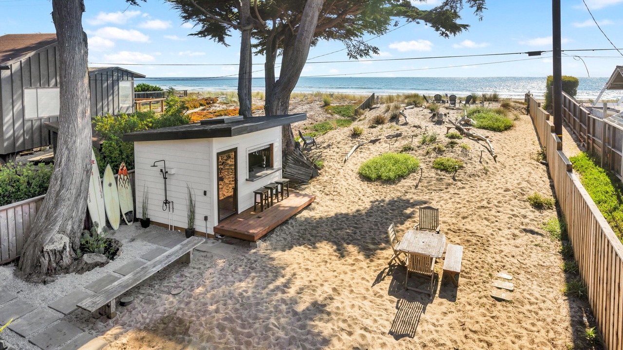 Photo of Patio Balcony in Stinson Beach