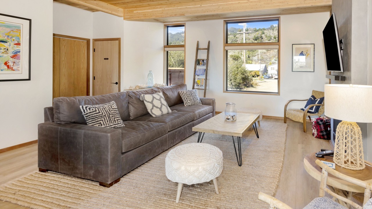 Photo of Others in Stinson Beach